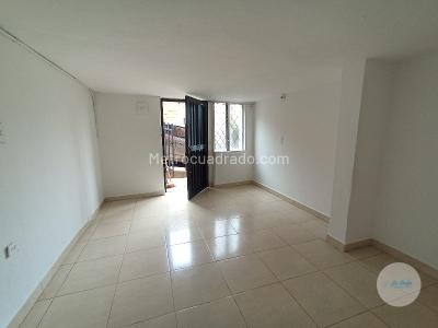 Apartaestudio en arriendo en El Rosario, Bello, 40 m² · foto 4 de 14