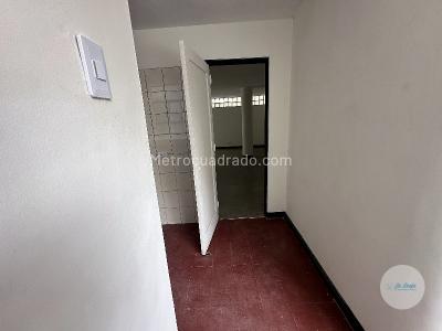 Apartamento de 3 alcobas en arriendo en Prado, Medellín, 68 m² · foto 13 de 16