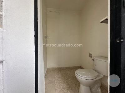 Apartamento de 3 alcobas en arriendo en Prado, Medellín, 68 m² · foto 15 de 16
