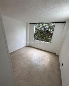 Apartamento de 3 alcobas en venta en Belen La Mota, Medellín, 80 m² · foto 10 de 20