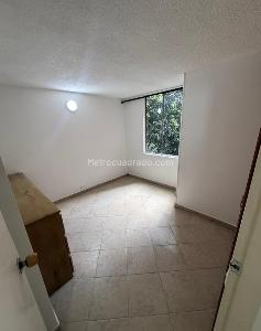 Apartamento de 3 alcobas en venta en Belen La Mota, Medellín, 80 m² · foto 7 de 20