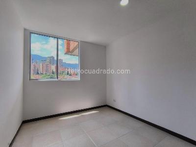 Apartamento de 3 alcobas en venta en El Poblado Castropol, Medellín, 81 m² · foto 12 de 20