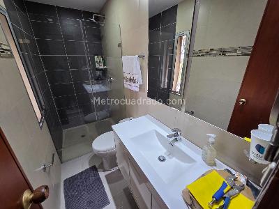 Casa de 2 alcobas en venta en Ciudad Jardin, Cali, 195 m² · foto 9 de 14