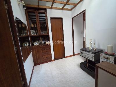 Casa de 2 alcobas en venta en Ciudad Jardin, Cali, 195 m² · foto 7 de 14