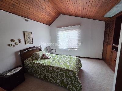 Casa de 2 alcobas en venta en Ciudad Jardin, Cali, 195 m² · foto 8 de 14