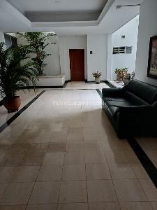 Apartamento de 3 alcobas en venta en Santa Teresita, Cali, 147 m² · foto 14 de 14