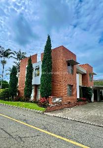 Casa de 4 alcobas en venta en Pance, Cali, 357 m² · foto 3 de 20