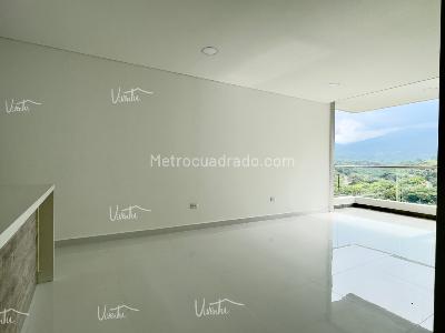 Apartamento de 2 alcobas en venta en Altos De Ciudad Jardin, Cali, 90 m² · foto 2 de 20