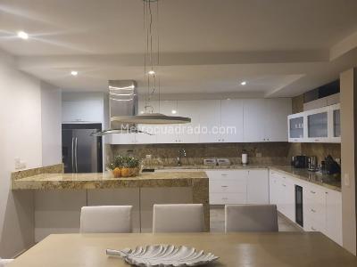 Apartamento de 3 alcobas en venta en Santa Rita, Cali, 270 m² · foto 4 de 14