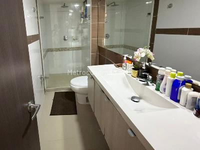 Apartamento de 3 alcobas en venta en Valle Del Lili, Cali, 106 m² · foto 9 de 17