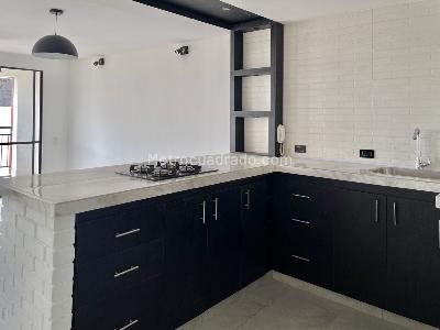 Apartamento de 2 alcobas en venta en Ciudad Pacifica, Cali, 77 m² · foto 3 de 13