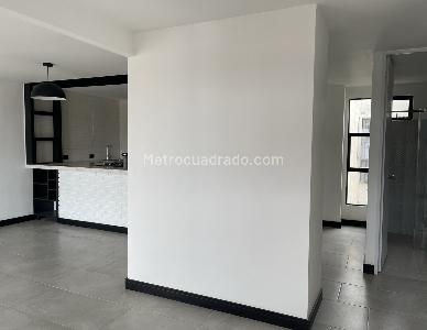 Apartamento de 2 alcobas en venta en Ciudad Pacifica, Cali, 77 m² · foto 5 de 13
