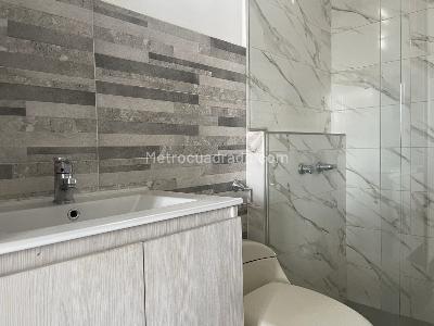 Apartamento de 2 alcobas en venta en Ciudad Pacifica, Cali, 77 m² · foto 7 de 13