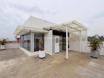 Apartamento de 5 alcobas en venta en Ciudad Jardin, Cali, 216 m² · foto 16 de 20