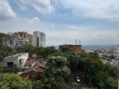 Apartamento de 4 alcobas en venta en Bellavista, Cali, 280 m² · foto 11 de 20