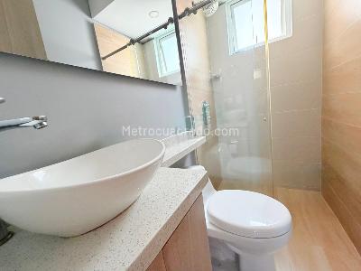 Apartamento de 2 alcobas en venta en Valle Del Lili, Cali, 67 m² · foto 9 de 12