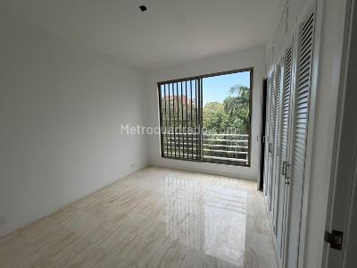 Apartamento de 3 alcobas en venta en Ciudad Jardin, Cali, 190 m² · foto 14 de 20