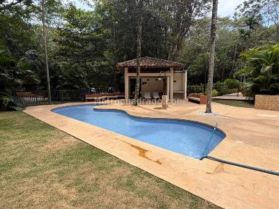 Apartamento de 3 alcobas en venta en Ciudad Jardin, Cali, 190 m² · foto 19 de 20
