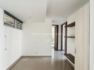 Apartamento de 3 alcobas en venta en Valle Del Lili, Cali, 93 m² · foto 2 de 18