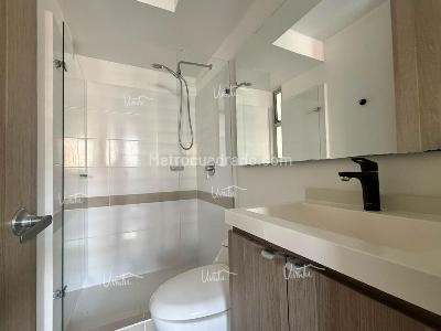 Apartamento de 3 alcobas en venta en Valle Del Lili, Cali, 93 m² · foto 7 de 18