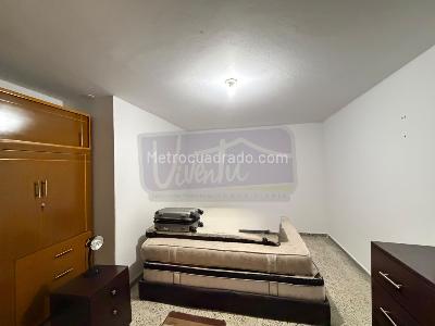 Casa de 5 alcobas en venta en Villa Del Sur, Cali, 245 m² · foto 11 de 17