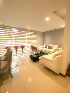 Apartamento de 3 alcobas en venta en Colina Mazuren, Bogotá, 91 m² · foto 5 de 17