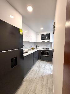 Apartamento de 3 alcobas en venta en Colina Mazuren, Bogotá, 91 m² · foto 4 de 17
