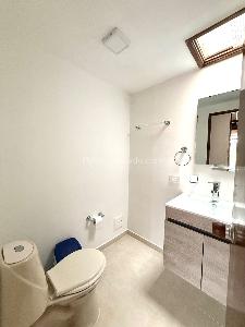Apartamento de 3 alcobas en venta en Los Cedros Oriental Cedritos, Bogotá, 120 m² · foto 18 de 20