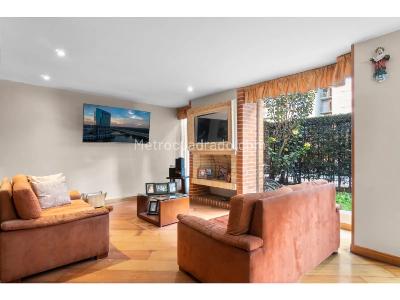Casa de 4 alcobas en venta en Gratamira Campestre, Bogotá, 178 m² · foto 11 de 17