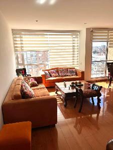 Apartamento de 3 alcobas en venta en Centro Comercial San Rafael, Bogotá, 118 m² · foto 2 de 18