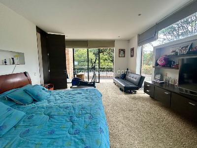 Casa de 4 alcobas en venta en Hacienda San Simon Pl, Bogotá, 333 m² · foto 18 de 20