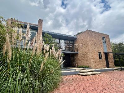 Casa de 4 alcobas en venta en Hacienda San Simon Pl, Bogotá, 333 m² · foto 2 de 20