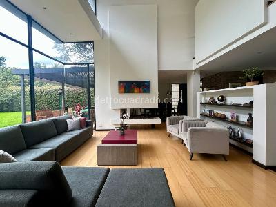 Casa de 4 alcobas en venta en Hacienda San Simon Pl, Bogotá, 333 m² · foto 5 de 20
