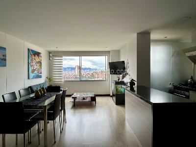 Apartaestudio en venta en Club De Los Lagartos, Bogotá, 58 m² · foto 2 de 20