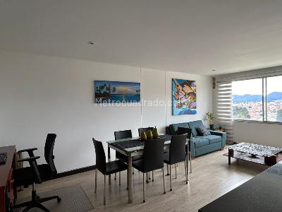 Apartaestudio en venta en Club De Los Lagartos, Bogotá, 58 m² · foto 3 de 20