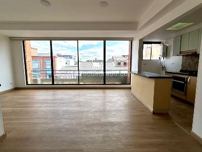 Apartamento en venta en Quinta Paredes, Bogotá · foto 4 de 20