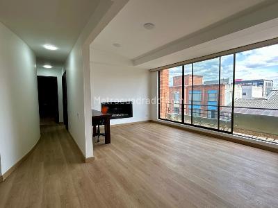 Apartamento en venta en Quinta Paredes, Bogotá · foto 6 de 20