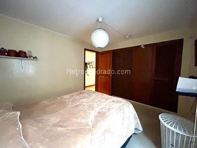 Apartamento de 4 alcobas en venta en Chico, Bogotá, 194 m² · foto 11 de 20