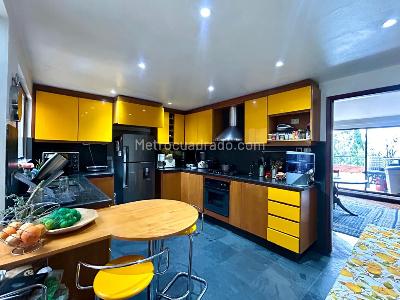 Apartamento en venta en Chico Alto, Bogotá · foto 8 de 20