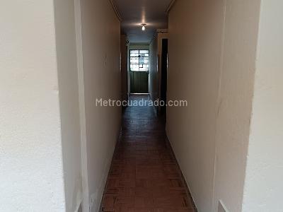 Casa en venta en Molinos Del Sur, Bogotá · foto 7 de 18