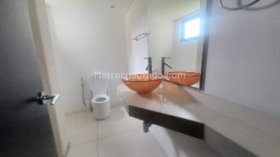 Casa de 3 alcobas en venta en Guaymaral, Bogotá, 604 m² · foto 19 de 20