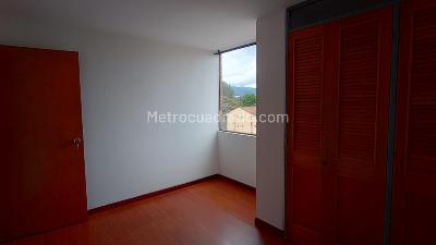 Apartamento en arriendo en Victoria Norte, Bogotá · foto 9 de 14