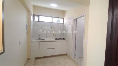 Apartamento de 1 alcoba en arriendo en Polo Club, Bogotá, 58 m² · foto 2 de 6