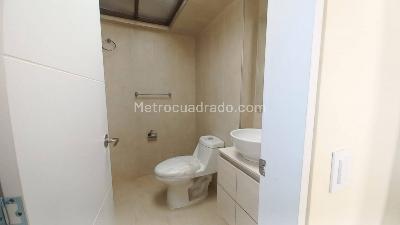 Apartamento de 1 alcoba en arriendo en Polo Club, Bogotá, 58 m² · foto 5 de 6