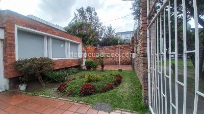 Casa de 5 alcobas en venta en El Contador, Bogotá, 392 m² · foto 4 de 20