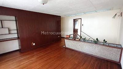 Casa de 4 alcobas en arriendo en La Castellana, Bogotá, 269 m² · foto 14 de 20