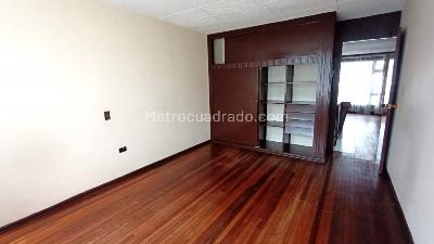 Casa de 4 alcobas en arriendo en La Castellana, Bogotá, 269 m² · foto 16 de 20