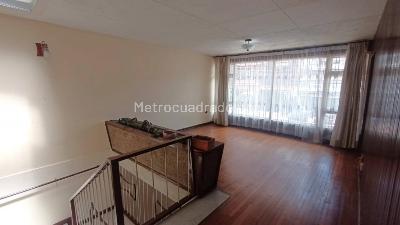 Casa de 4 alcobas en arriendo en La Castellana, Bogotá, 269 m² · foto 7 de 20