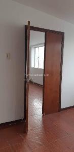 Casa de 5 alcobas en venta en Los Molinos, Bogotá, 153 m² · foto 5 de 11