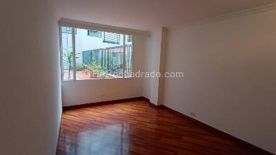 Apartamento de 3 alcobas en arriendo en Alhambra, Bogotá, 78 m² · foto 2 de 13